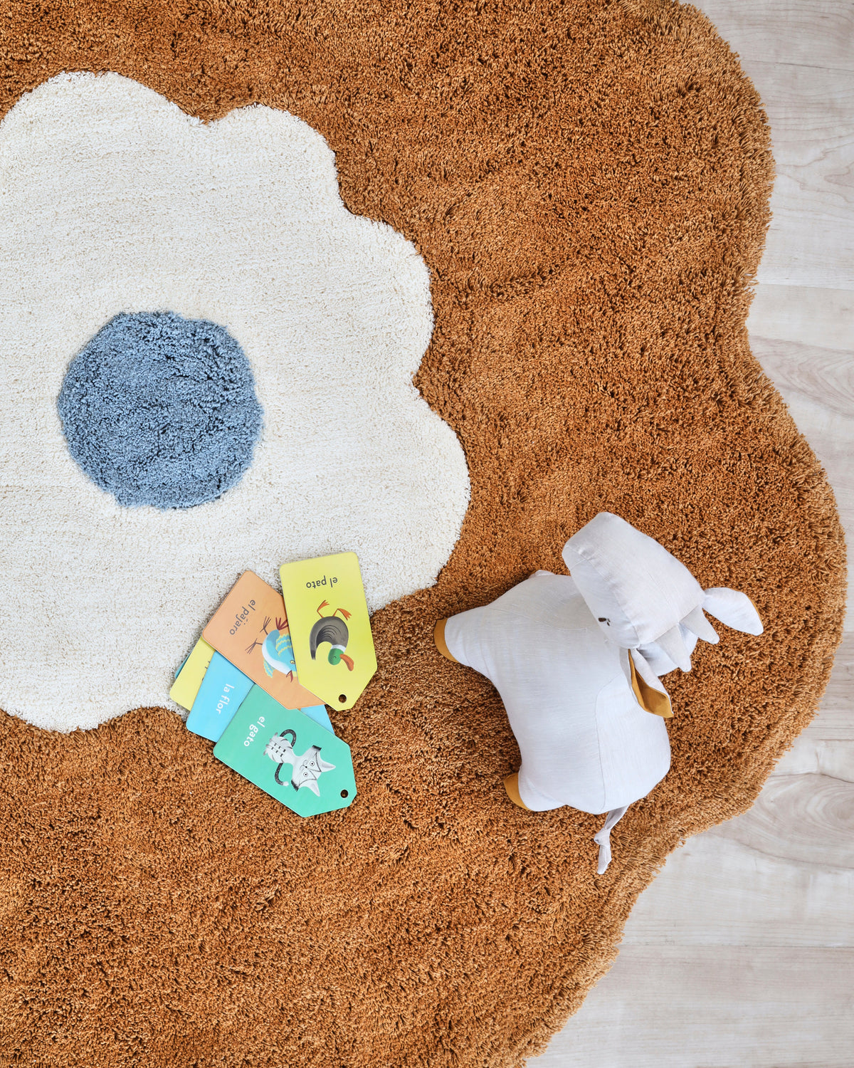 Nestig Bloom Washable Organic Cotton Kids Rug