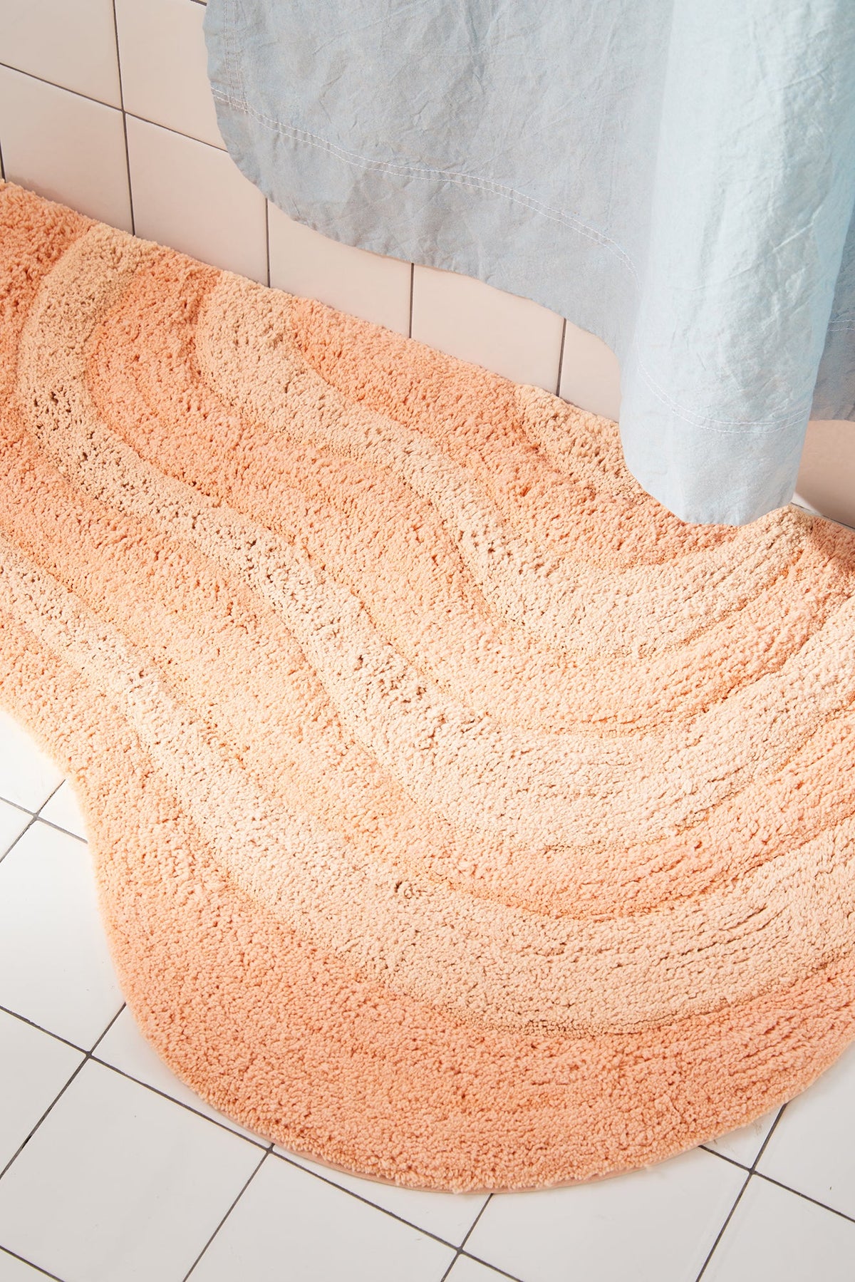 Quiet Town Lost Coast High-Pile Cotton Bath Rug Peach