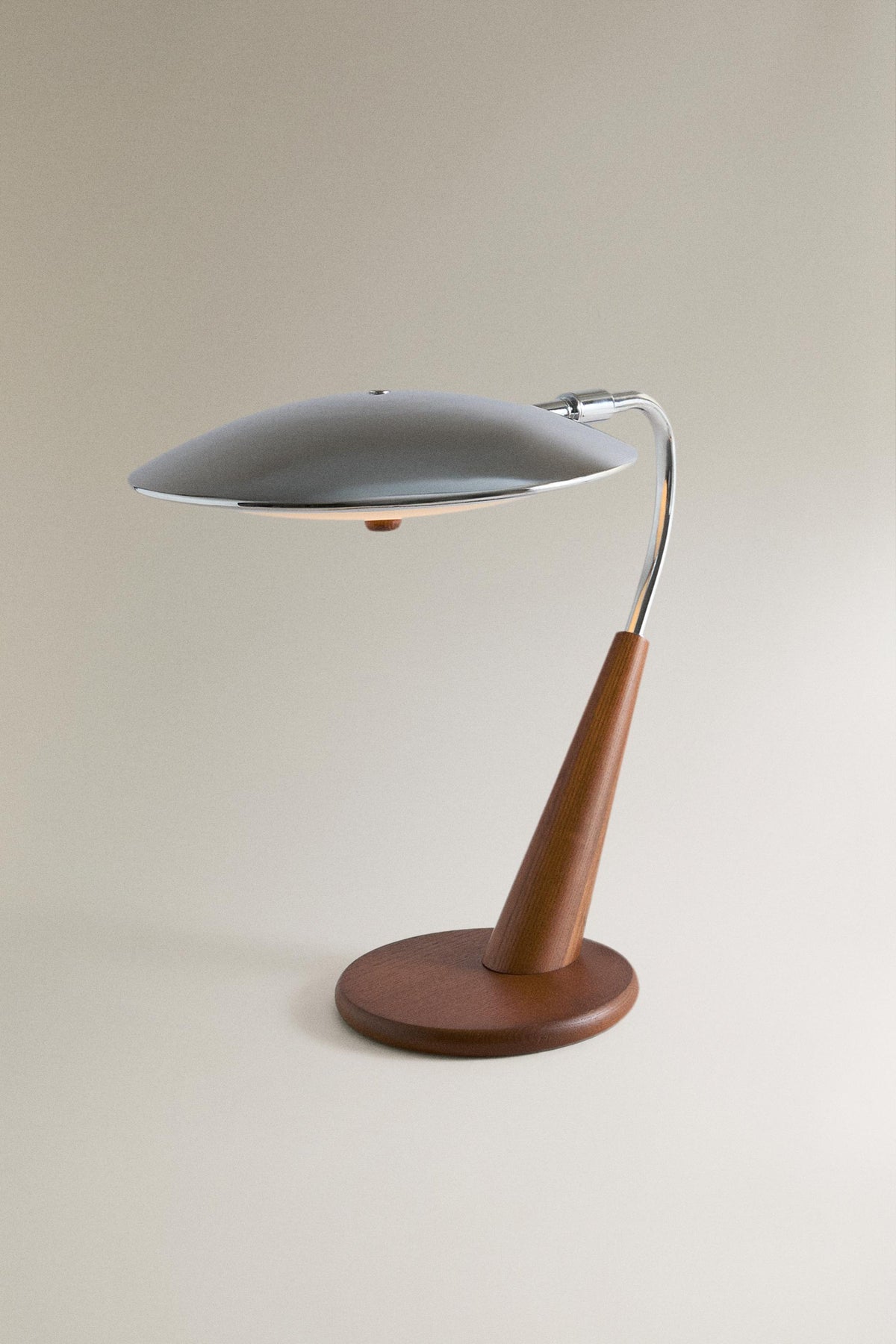ZARAHOME Wood and Metal Table Lamp